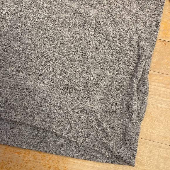 🌺 OLD NAVY Soft Cozy Lightweight Hoodie - Picture 6 of 10